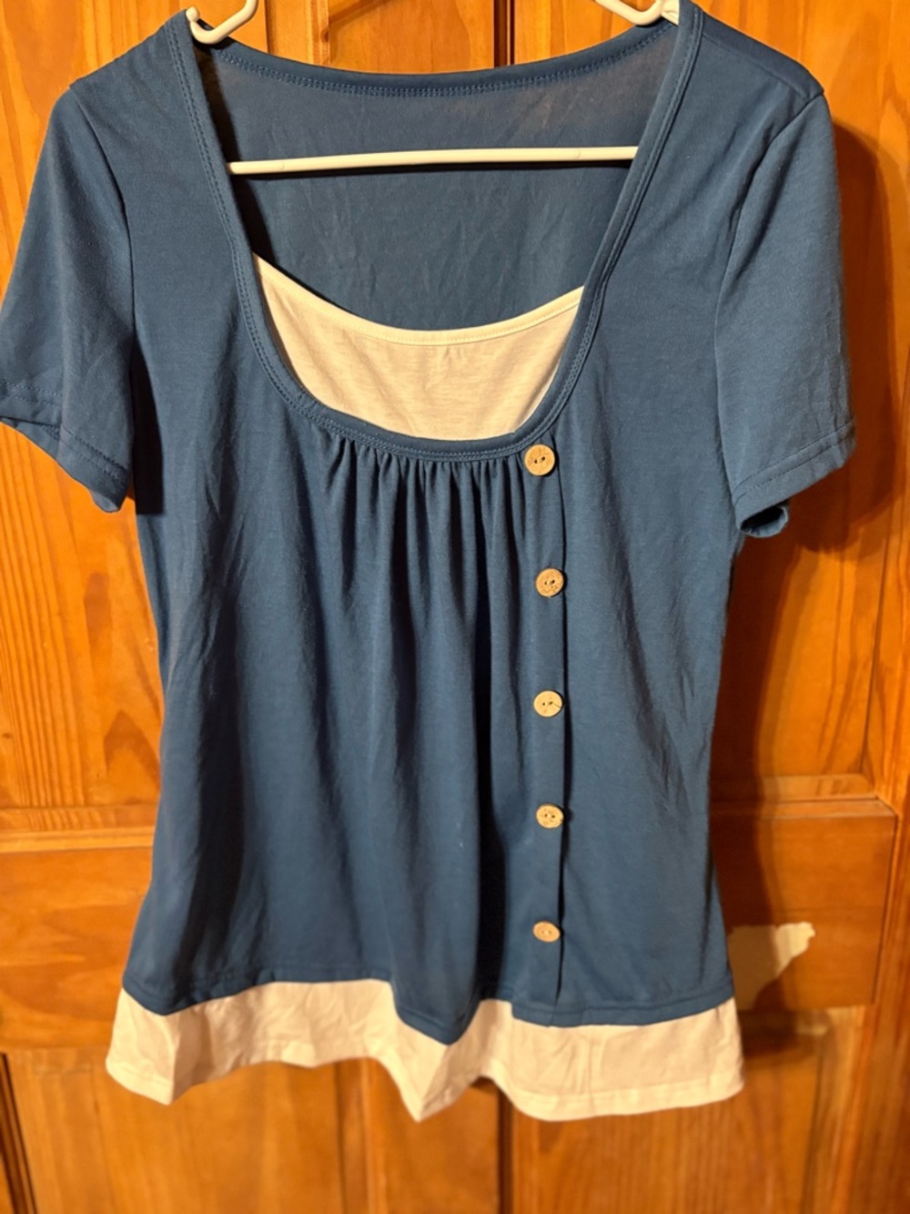 Women’s Blue Layered Button-Detail Tee - Brand: